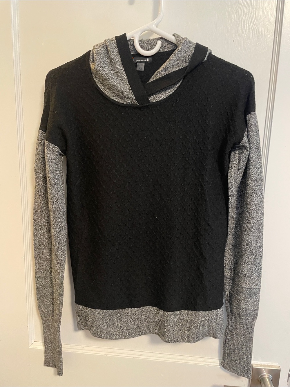 Smartwool Shadow Pine Hoodie Sweater - Black and Gray